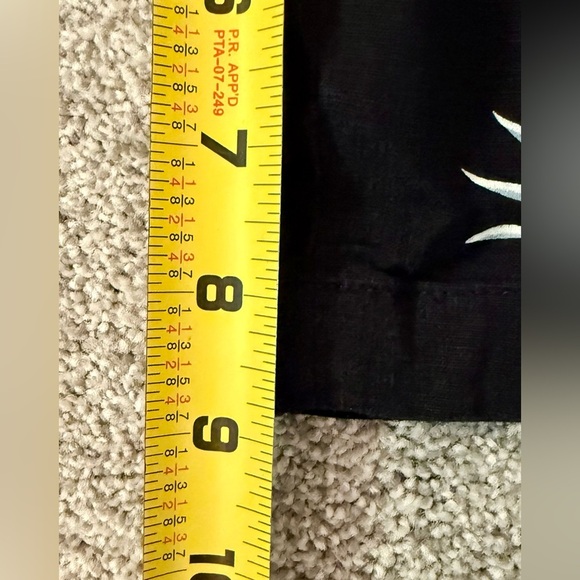 NWT Magaschoni Men’s Linen Blend Navy Print Shorts Size 36 - Picture 7 of 9